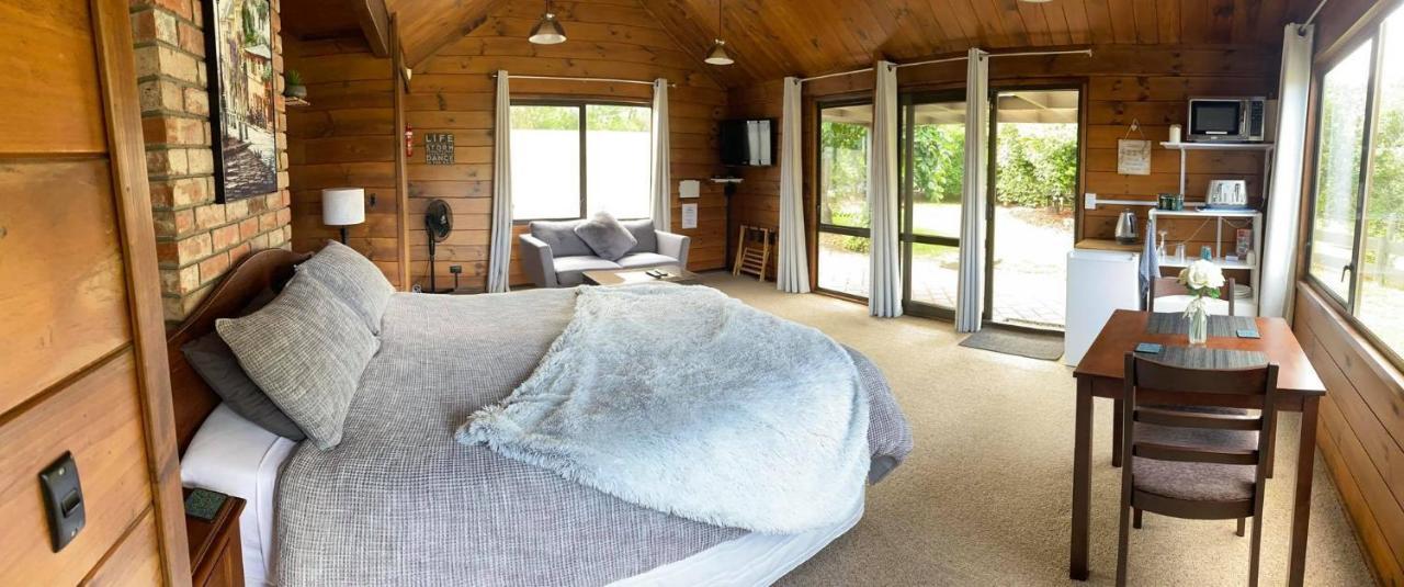 Caldera Country Lodge Hamurana Esterno foto